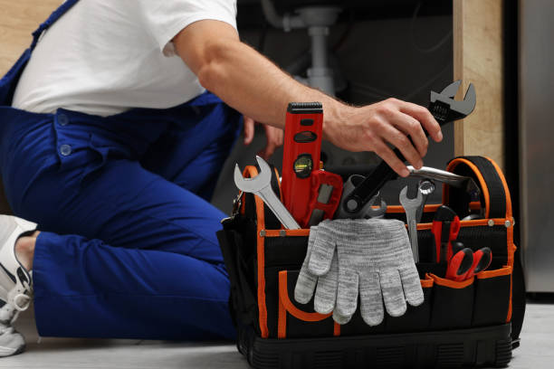 Best Shower Repair Services  in Meiners Oaks, CA